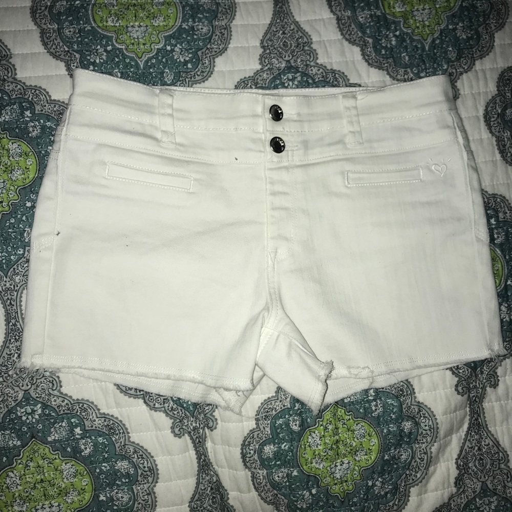 Shorts - Picture 4 of 7